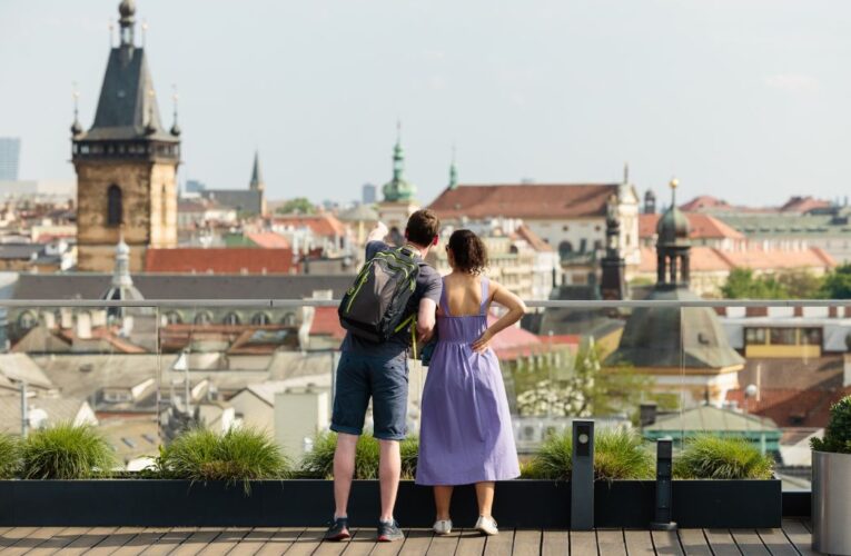 V květnu proběhne jubilejní 10. ročník festivalu Open House Praha – ambasadorkou dobrovolnického programu se stala Lejla Abbasová