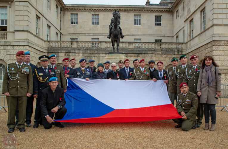 VETERANS představí píseň českých válečných veteránů S hrdostí na rukávu, přesně tak se jmenuje nová píseň českých válečných veteránů.