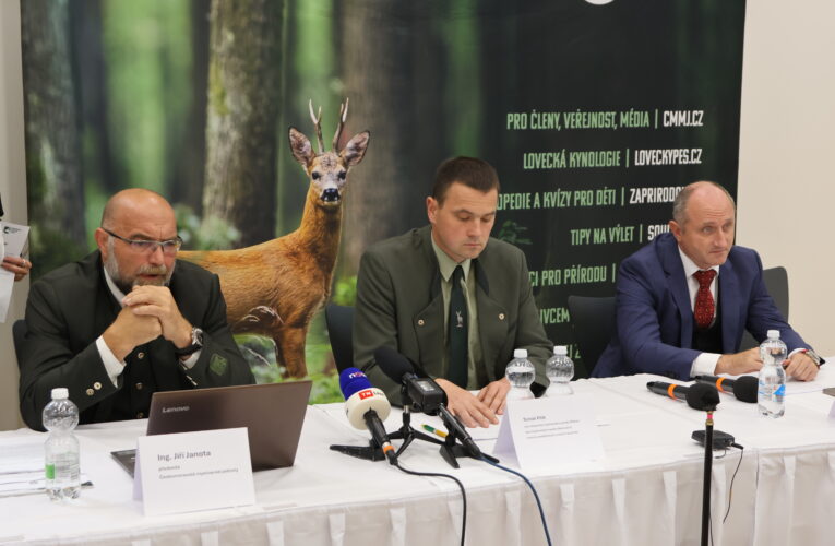 Všichni proti nové myslivecké legislativě:  myslivci, vlastníci, ochranáři, a hlavně naše zvěř!