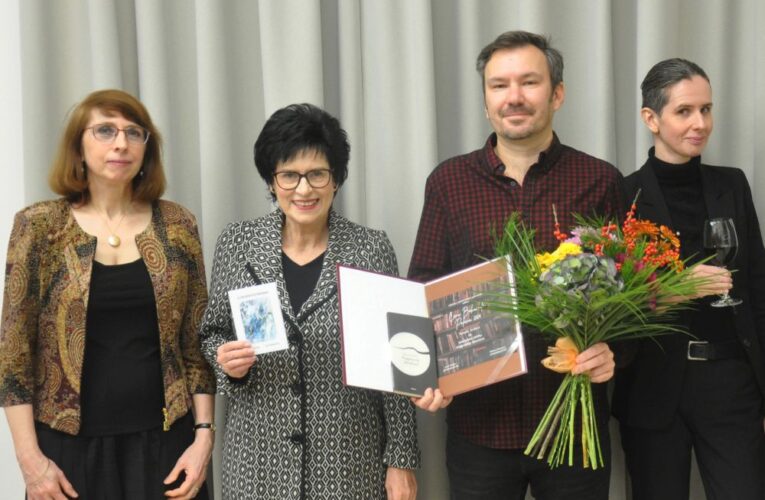 Hlavní cenu i čestné uznání letošních literárních cen získaly básnické sbírky